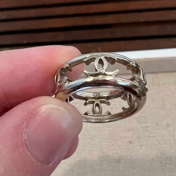 Chanel CC Cut Out Eternity Band Ring Size 6 - Picture 6 of 8